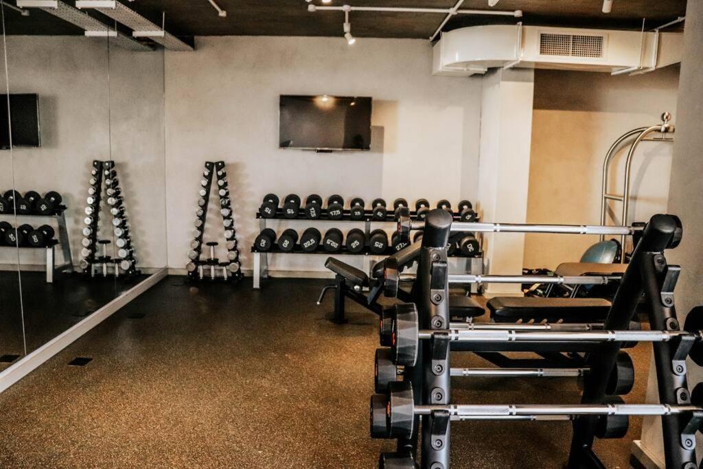 Apartment Wex 631 - Modern 6th Floor Unit -pool Bar-gym&parking